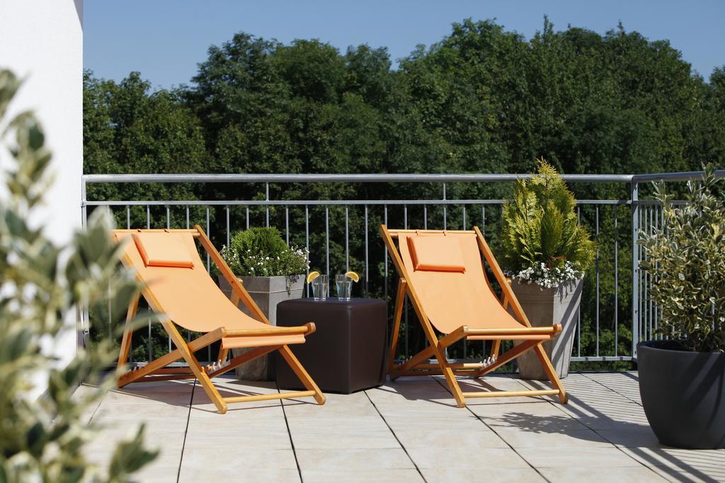 Mysky Hotel Pulheim Exterior foto